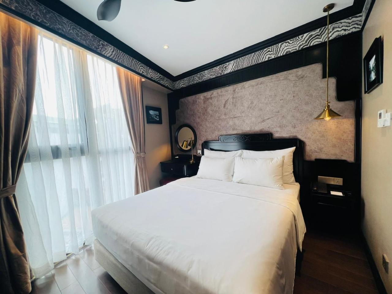 Hotel Du Monde Classic ハノイ市 エクステリア 写真